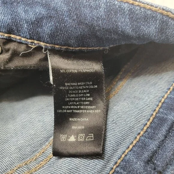 Kut From The Kloth Women's Size 10 Jeans Boyfriend Distressed - Picture 5 of 5